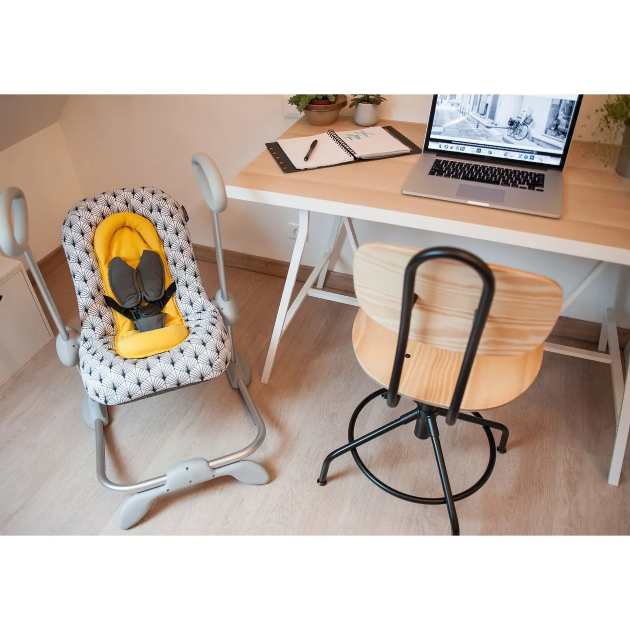 Transat Up&Down Iv Yellow Palm Tree